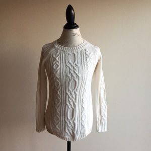 White knitted sweater